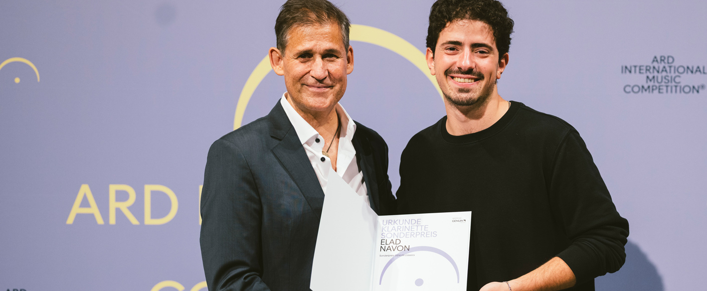 GENUIN News Presentation of the GENUIN special prize at the ARD Musikwettbewerb to Elad Navon