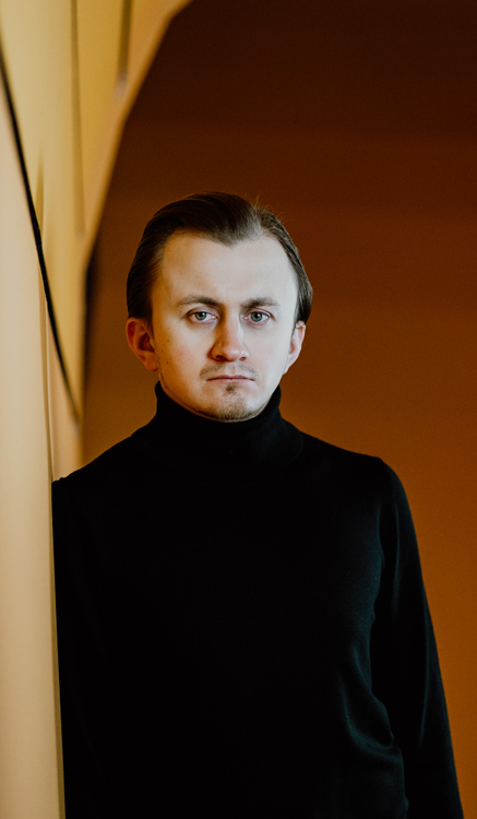 Artist photo of Nikita Volov - Piano