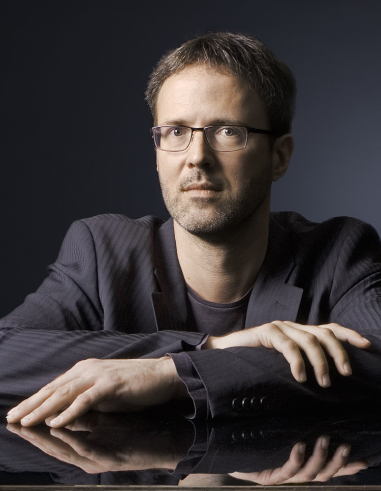 Artist photo of Martin von der Heydt - Piano