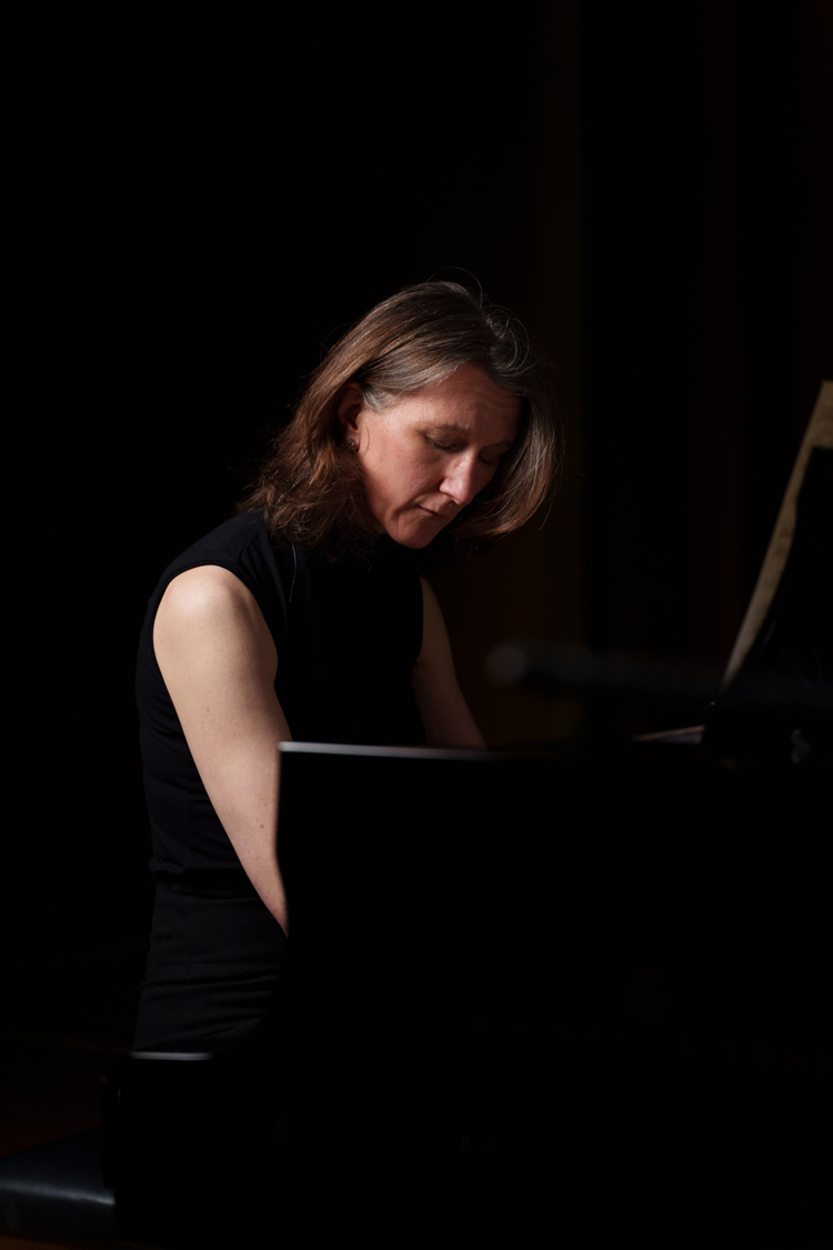 Tatjana Dravenau, piano