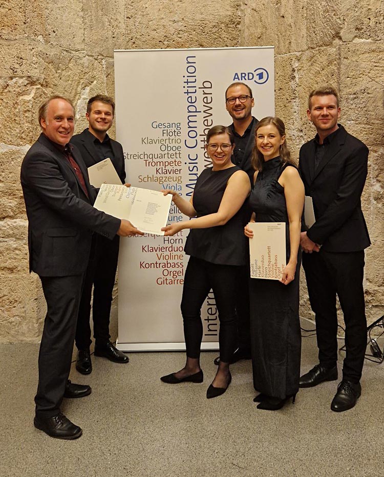 Press Photo: Alinde Quintet receives GENUIN Special Prize